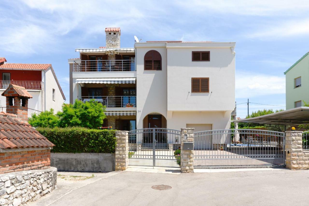 Apartmani Bosa Zadar Eksteriør billede