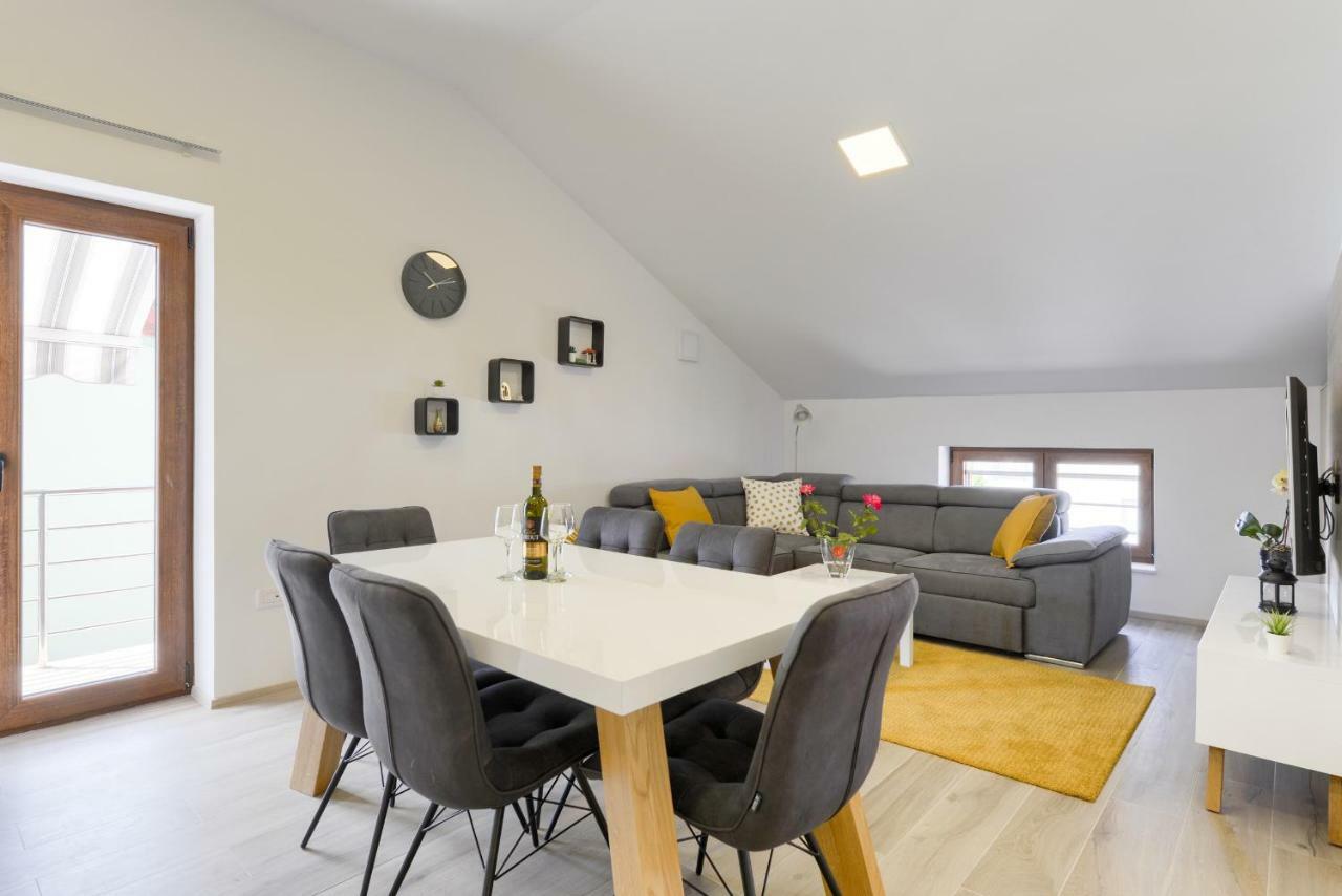 Apartmani Bosa Zadar Eksteriør billede
